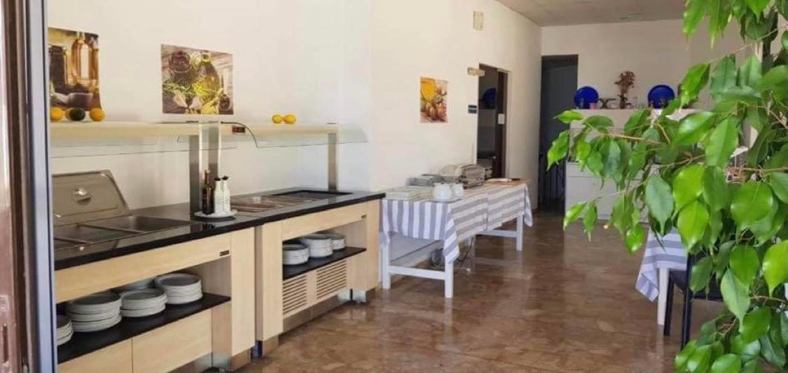 Mediterranean Hotel Карпатос Екстериор снимка